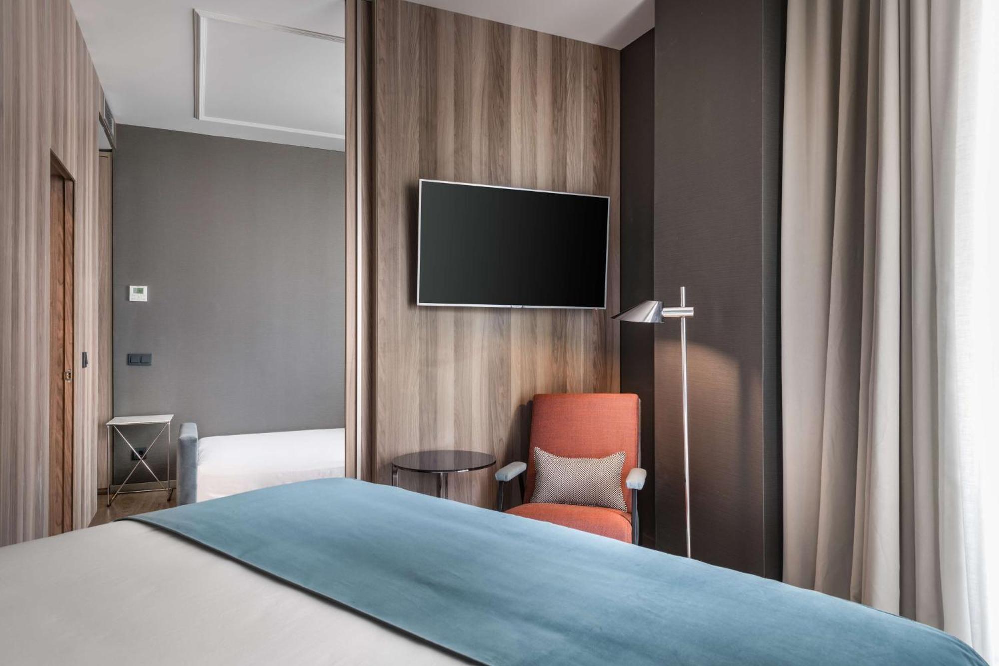 Nh Collection Madrid Gran Via Hotel Bagian luar foto